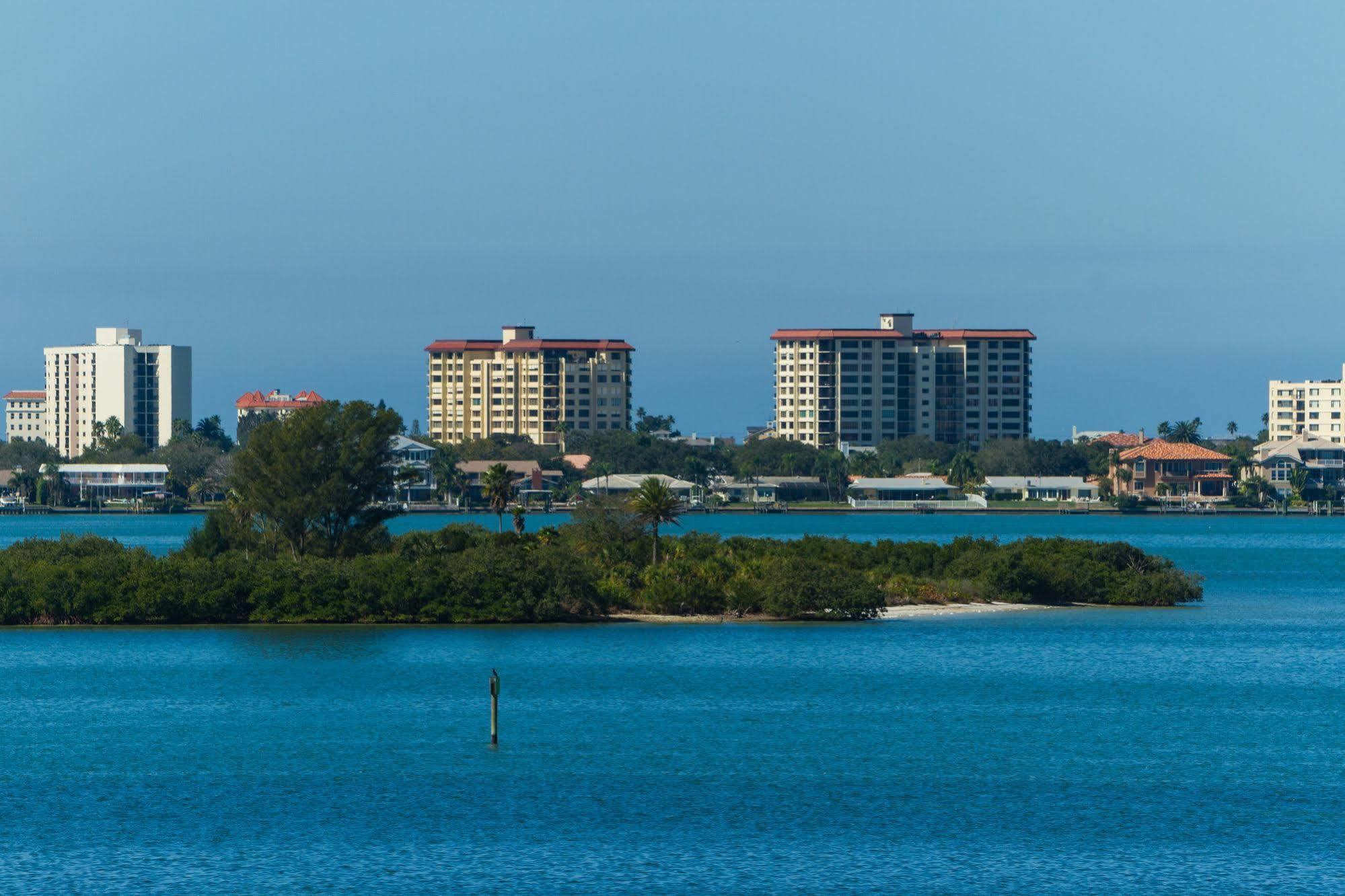 Comfort Suites Clearwater - Dunedin Exterior foto